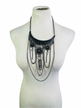Boutique Black Gothic Spider Statement Necklace